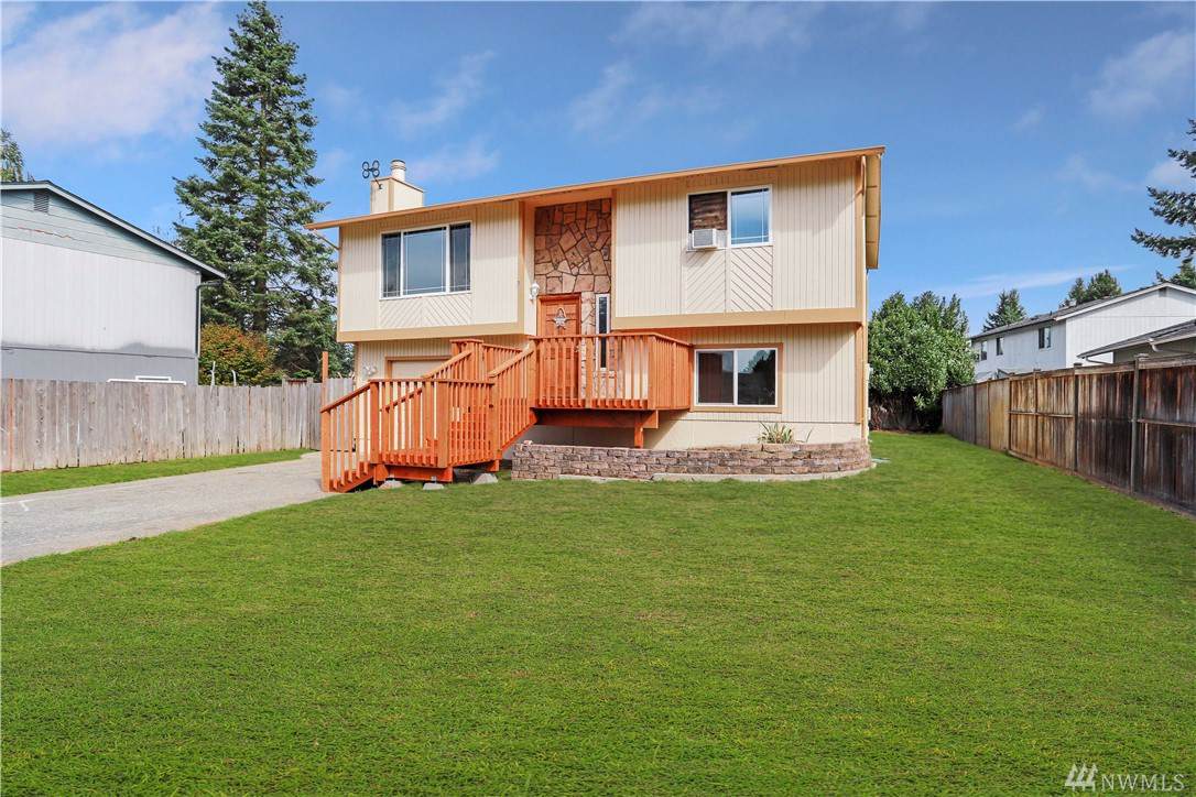 5415 105th St - Photo 1