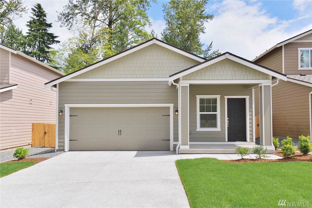 5544 85th Dr - Photo 1