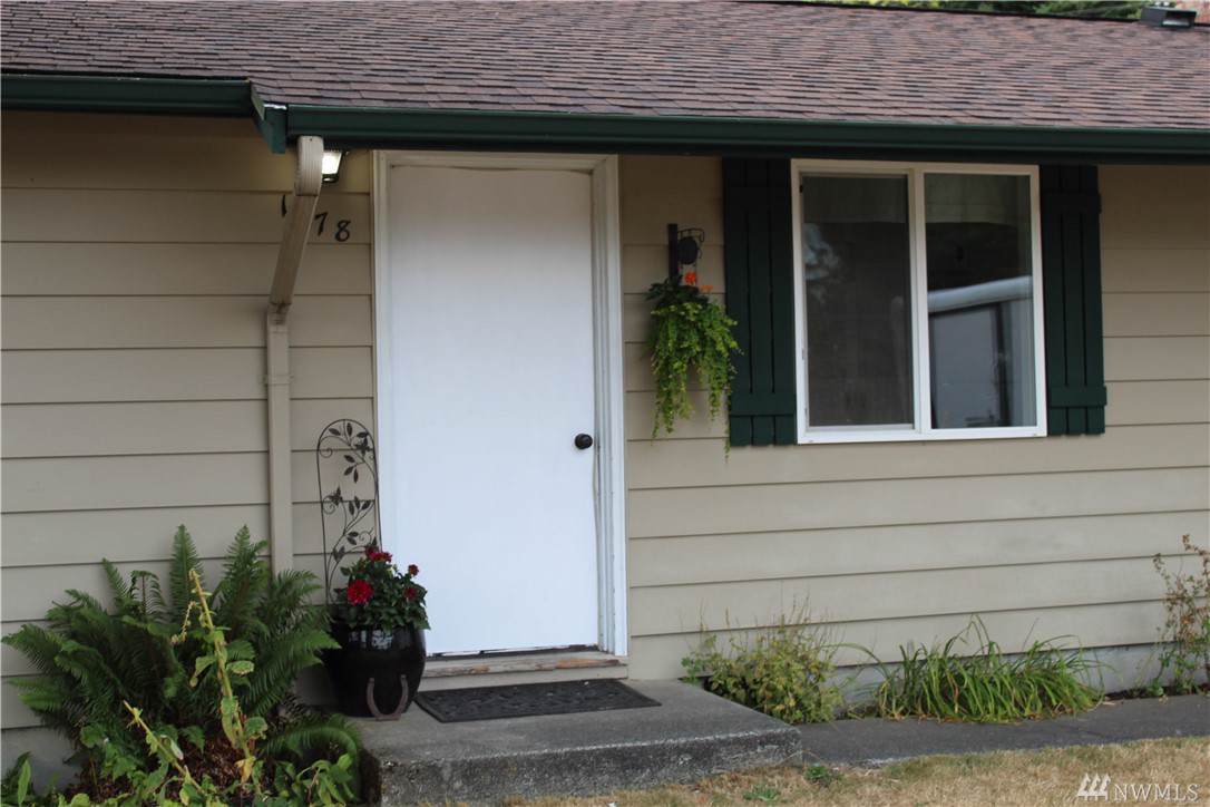 1478 Farm Dr - Photo 1