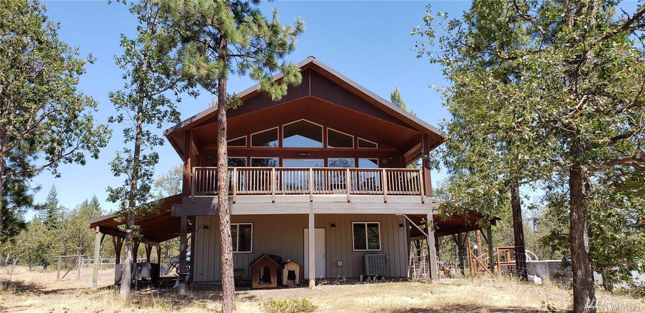 451 Meadow Lane - Photo 1
