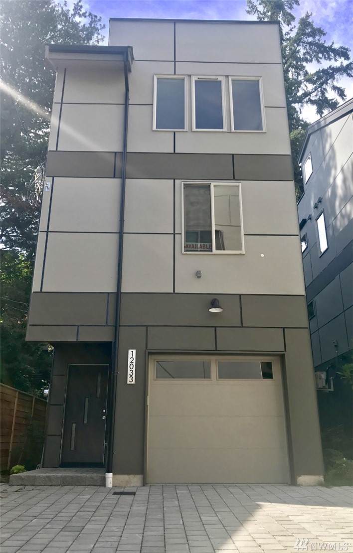 12033 33rd Ave - Photo 1