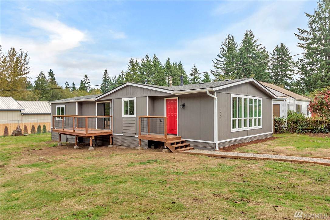 1557 Oregon St - Photo 1