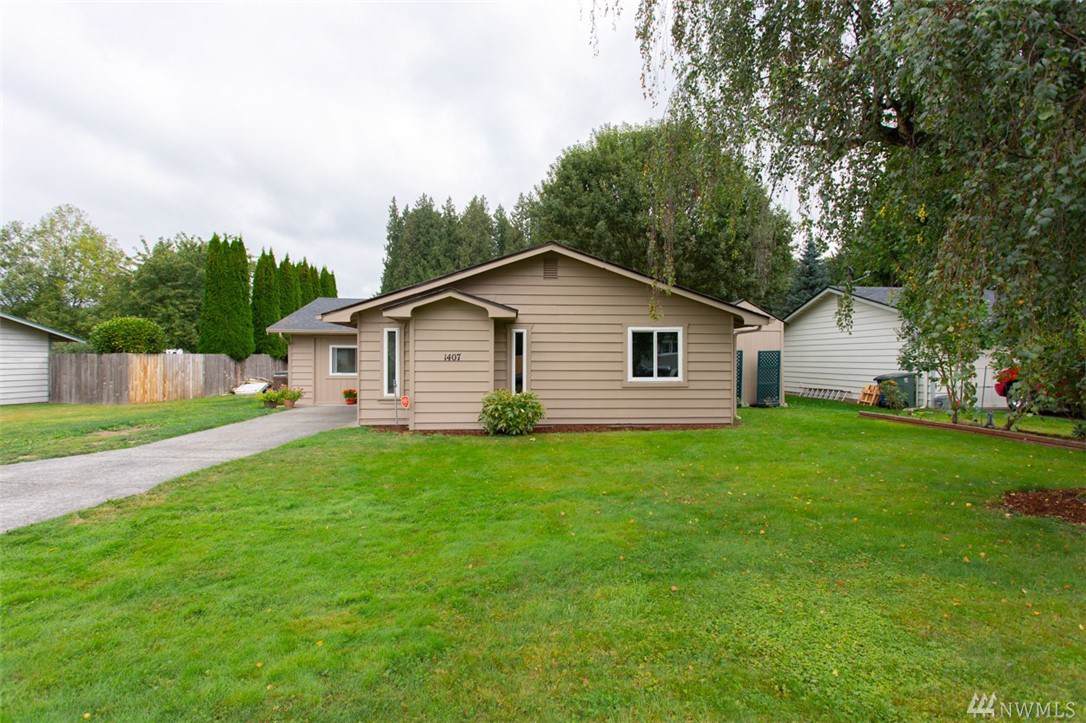 1407 Heather Lane - Photo 1