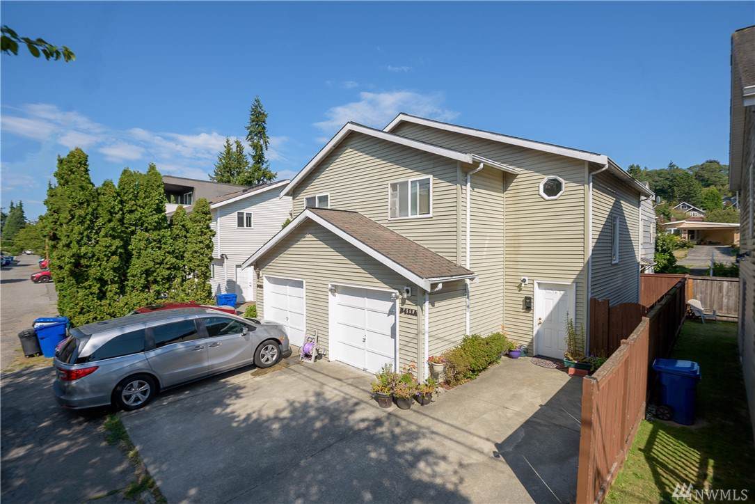 3411 33rd Ave - Photo 1