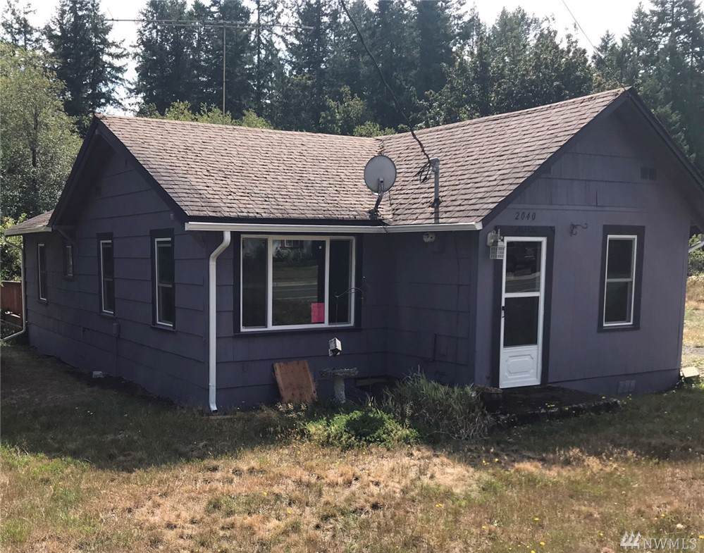 2040 Lake Blvd - Photo 1