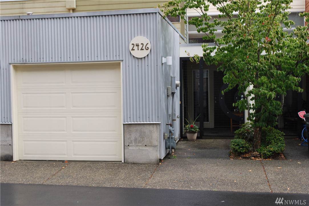 2426 Yakima Ct - Photo 1