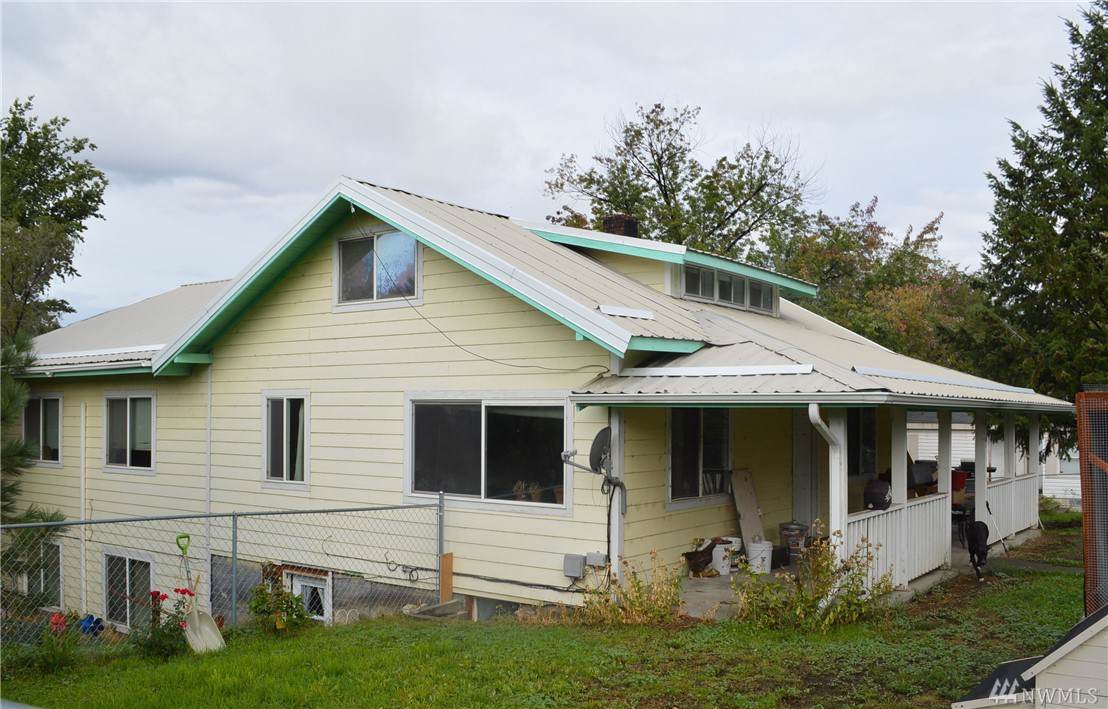 430 Columbia St - Photo 1