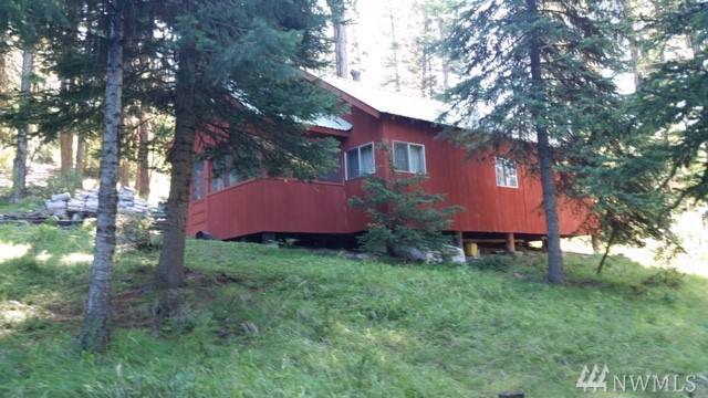 1095-B Lost Lake Rd - Photo 1
