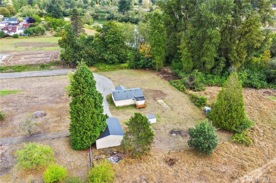 2105 Eureka Ave - Photo 1