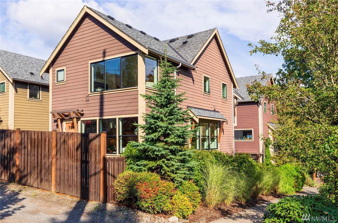 1812 Pike St - Photo 1