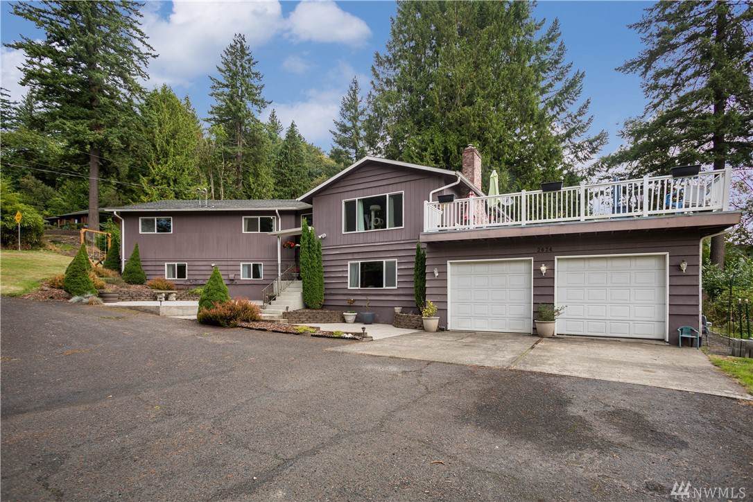 2624 Maplewood Dr - Photo 1