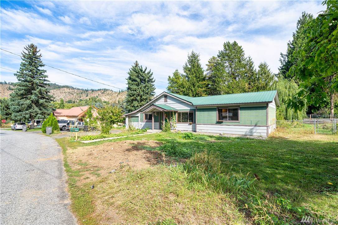 8333 Riverview Rd - Photo 1
