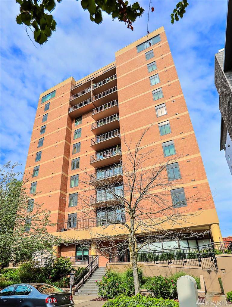 1300 University St - Photo 1