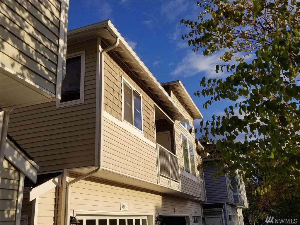 2639 Erwin Ave - Photo 1