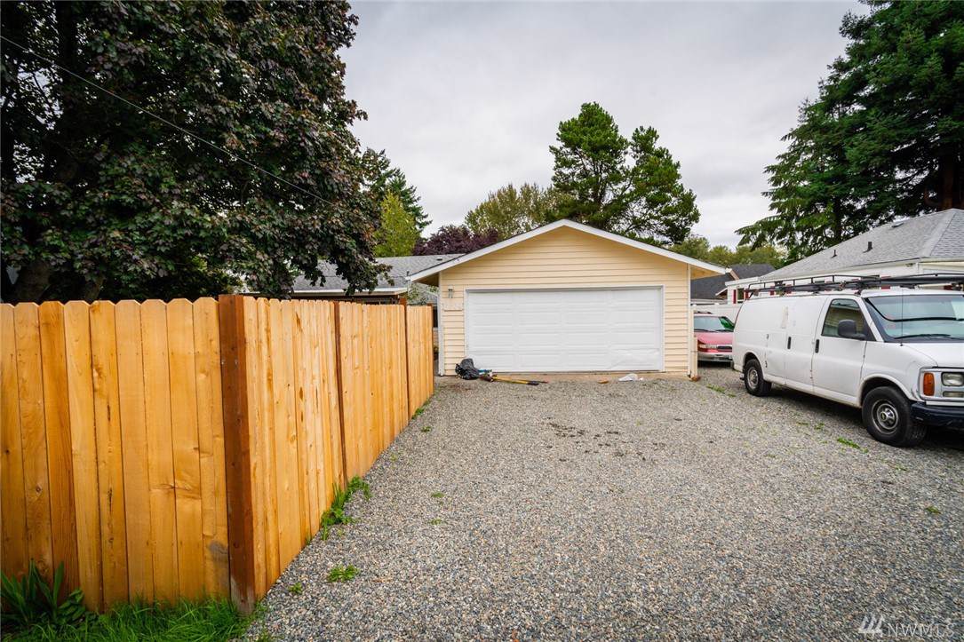 6809 I St - Photo 1