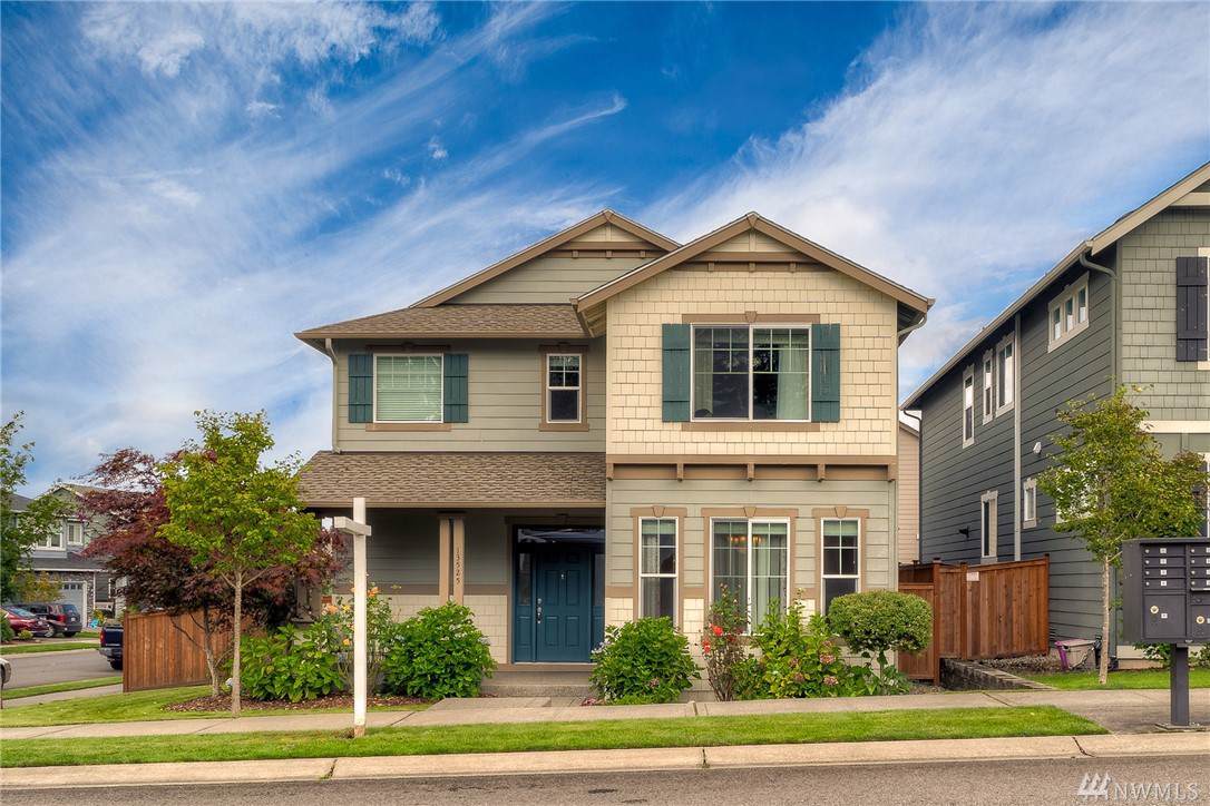 13525 188th Ave - Photo 1
