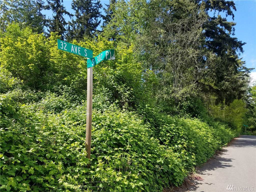 302-XX 32nd Ave - Photo 1