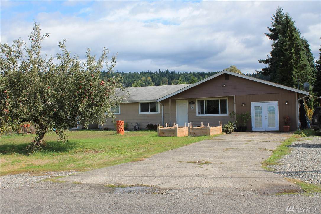 8707 164th Ave - Photo 1