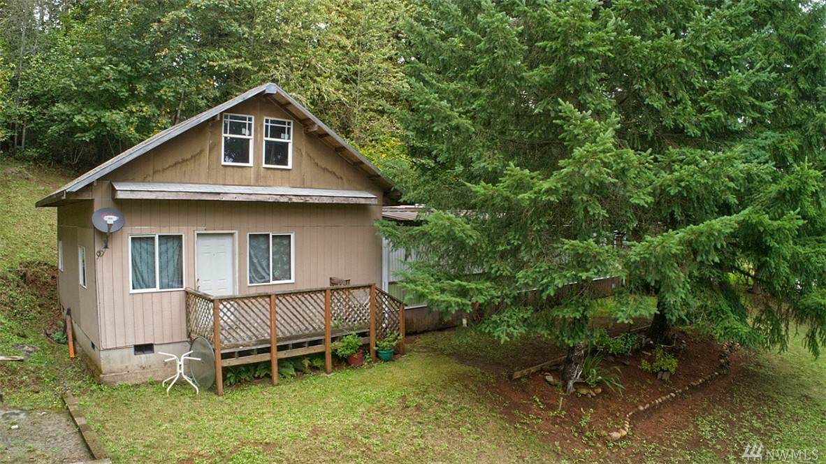 39412 149th Ave - Photo 1