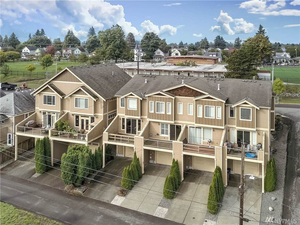2303 I St - Photo 1