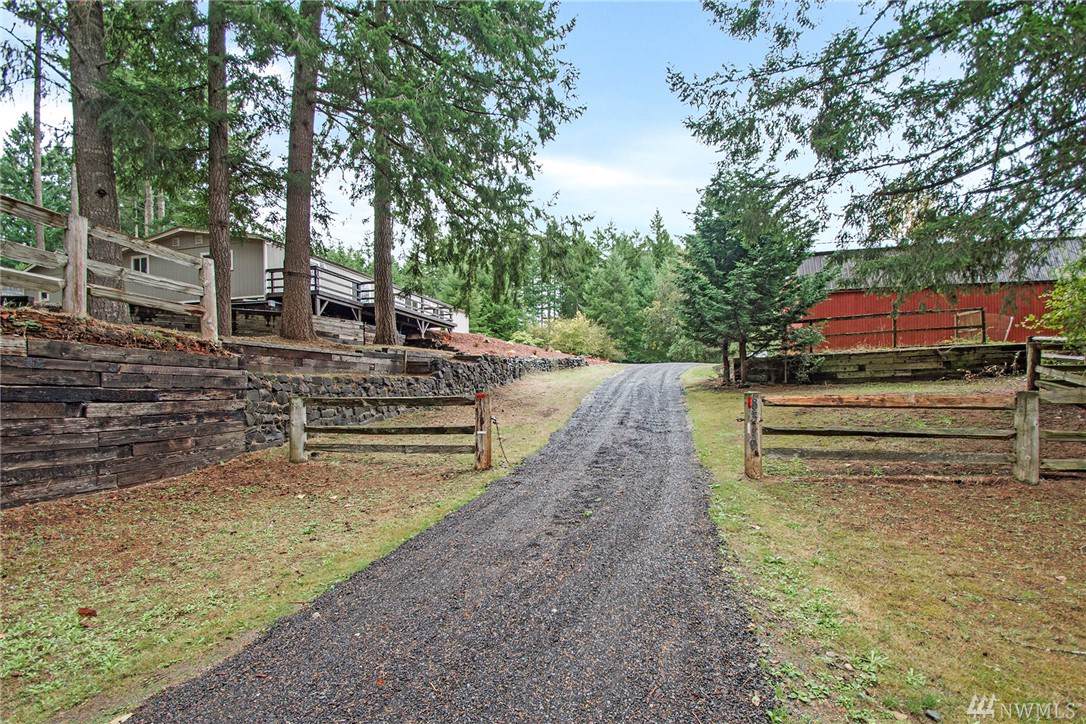 8310 Thrulake Cir - Photo 1