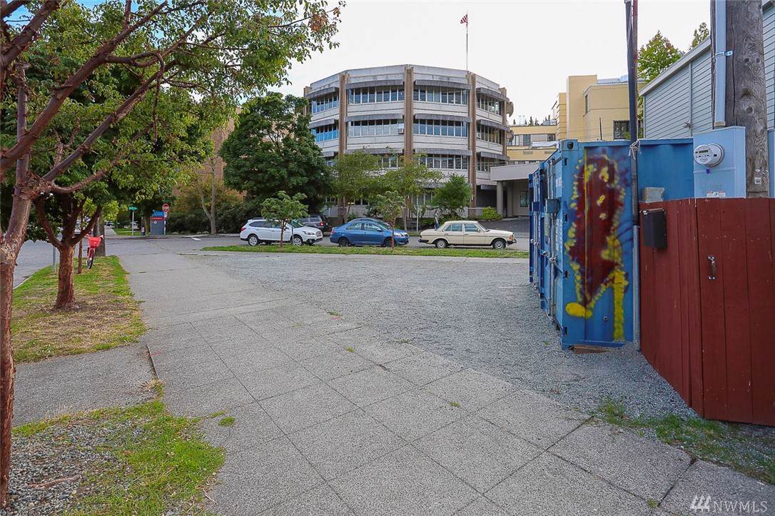 5401 17th Ave - Photo 1
