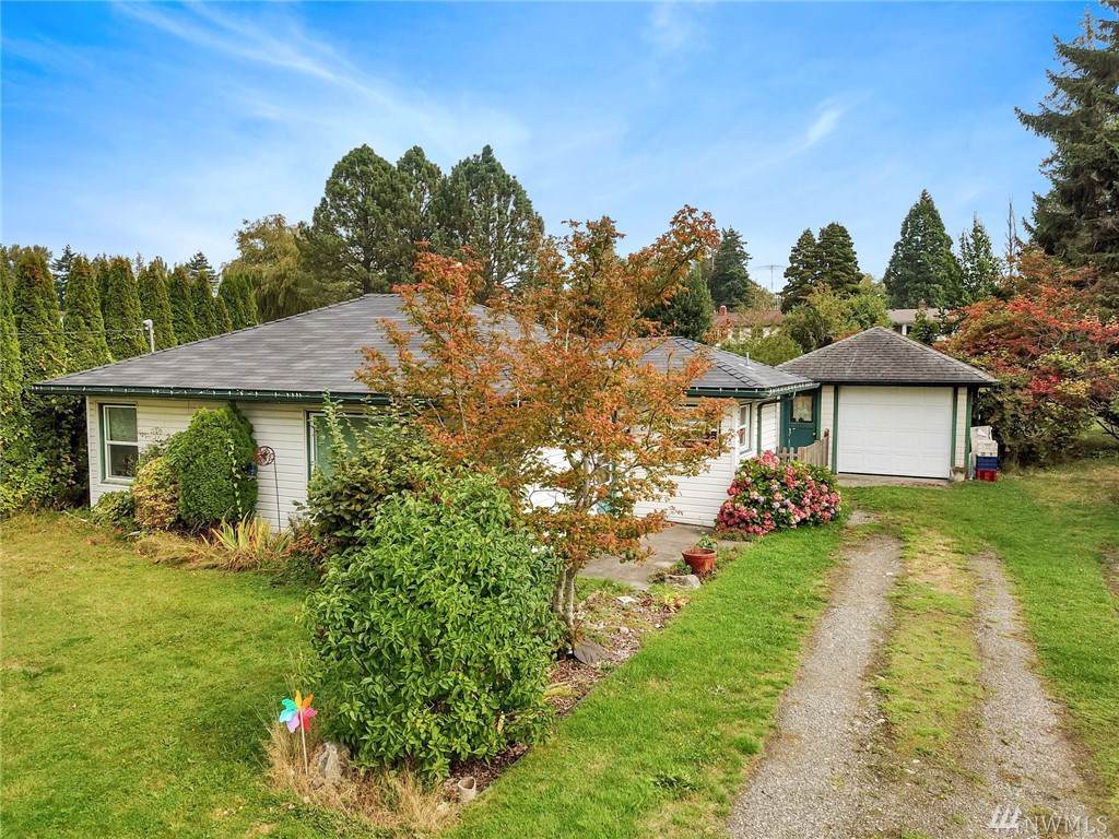 3008 Cornwall Ave - Photo 1