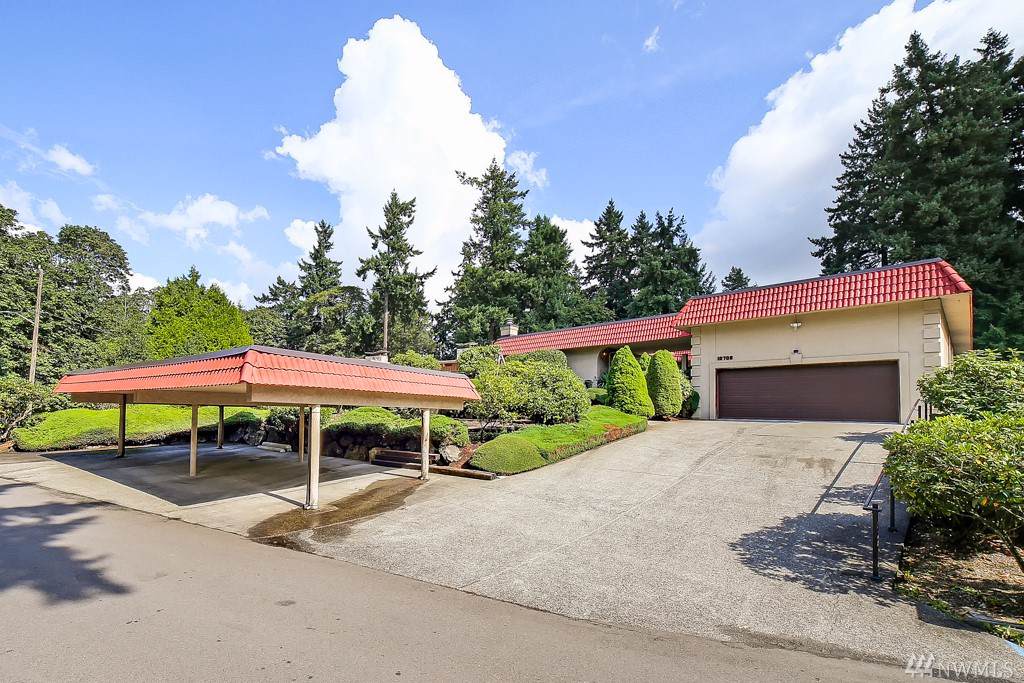 10706 Country Club Lane - Photo 1
