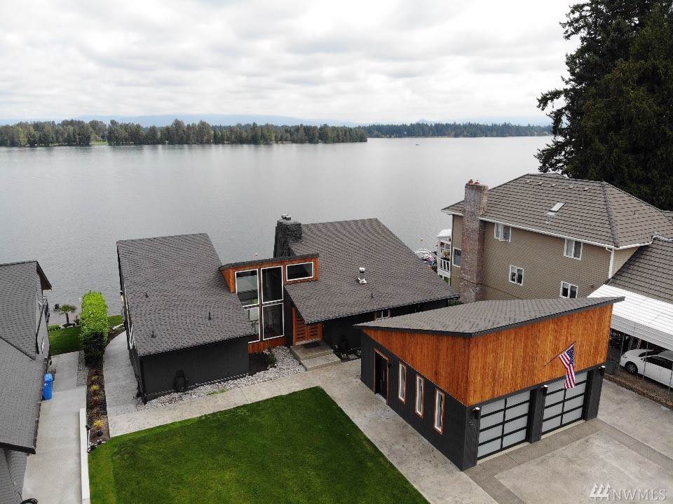 4433 185th Ave - Photo 1