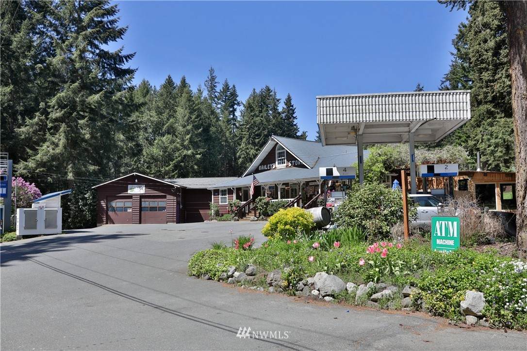 7695 Cultus Bay Road - Photo 1