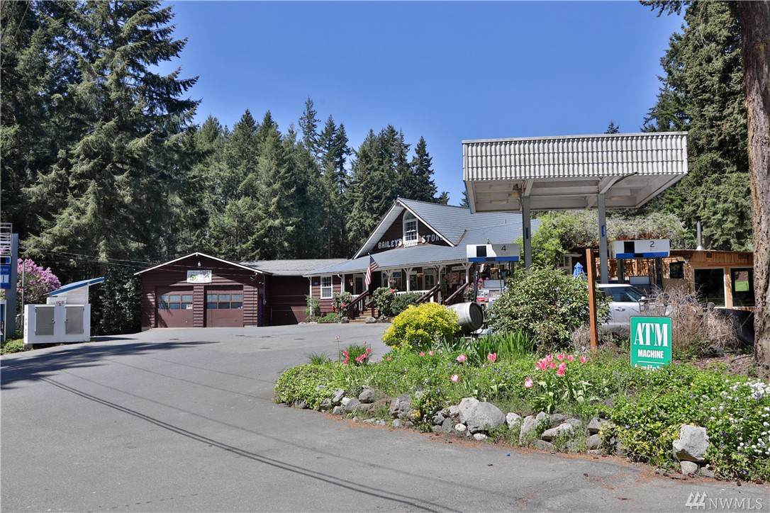 7695 Cultus Bay Road - Photo 1