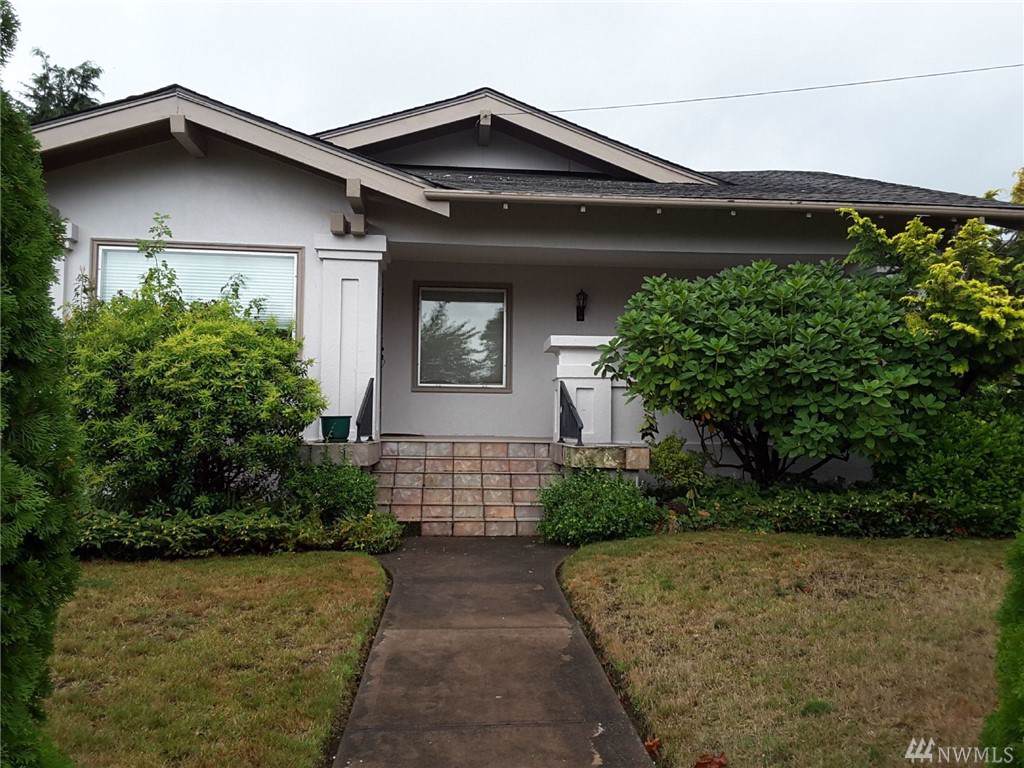 323 Main St - Photo 1