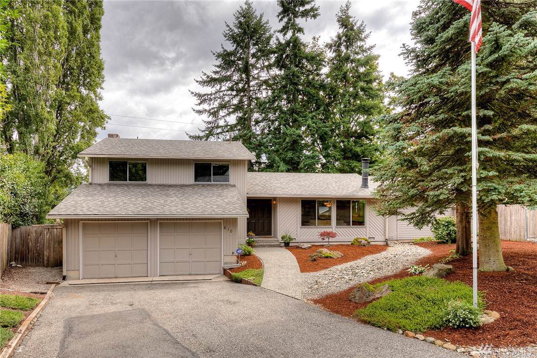 610 123rd Ave - Photo 1