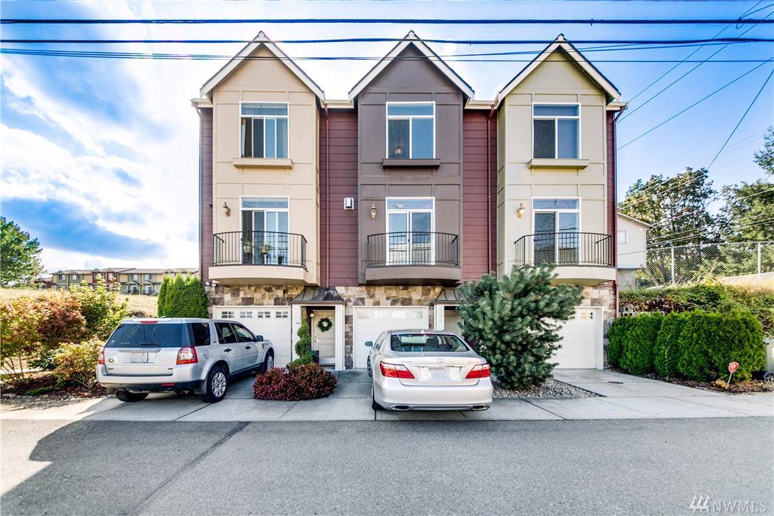 2106 G Ct - Photo 1