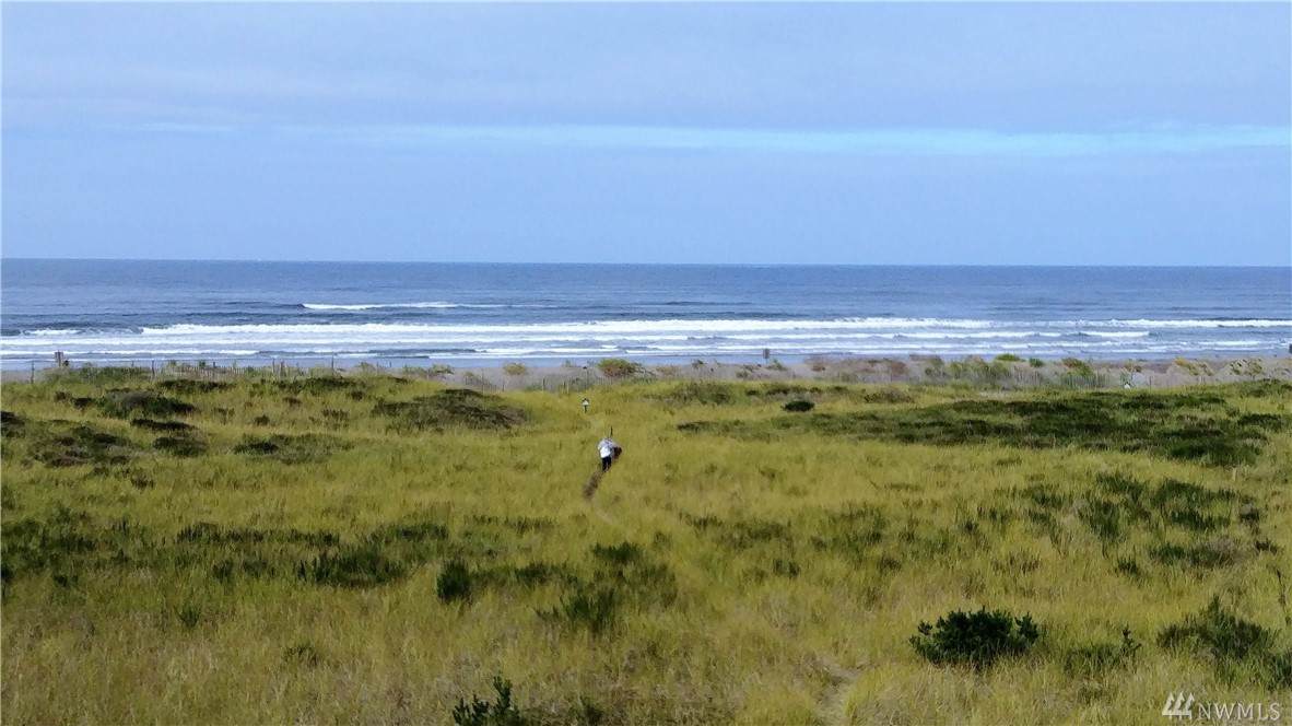 1600 Ocean Ave - Photo 1