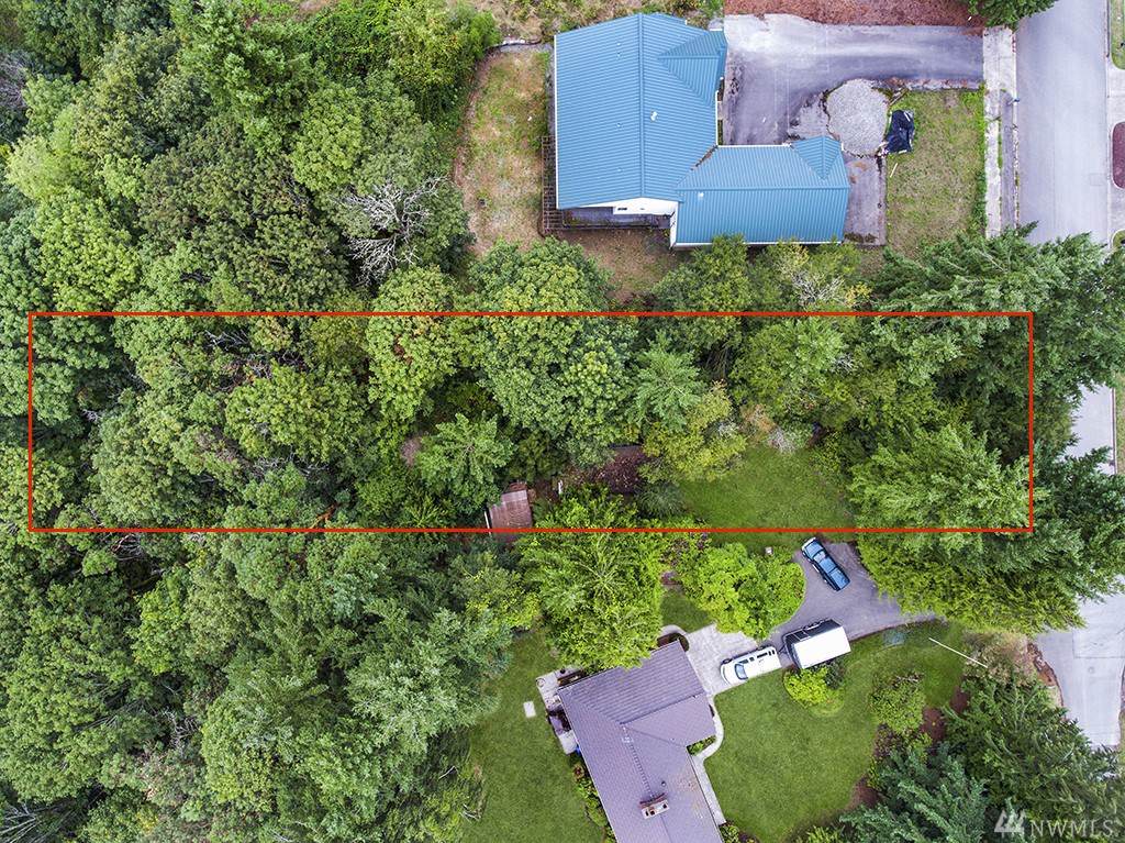 2704 53rd Ave - Photo 1