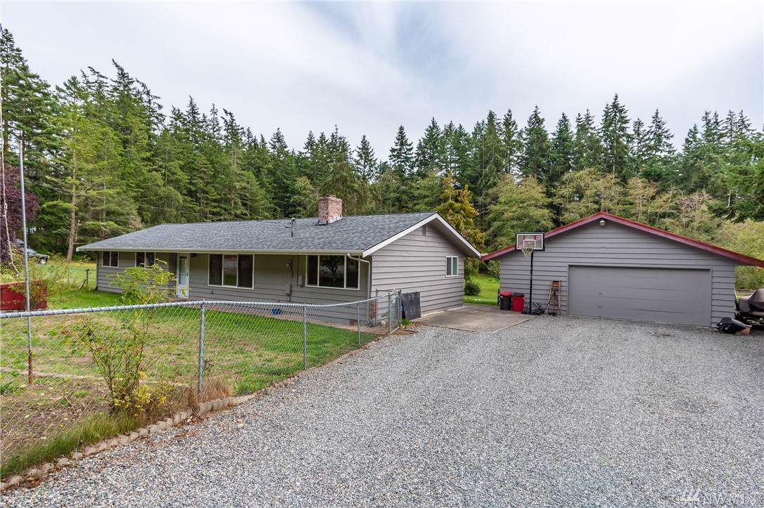 216 Sleeper Rd - Photo 1