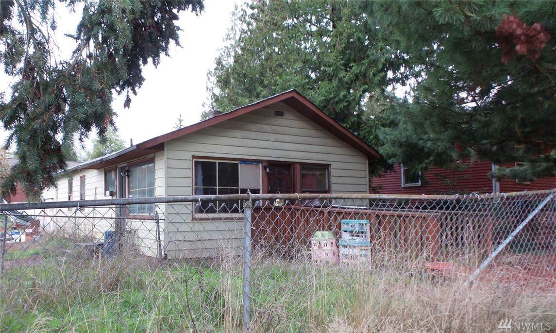 2815 Trenton Ave - Photo 1
