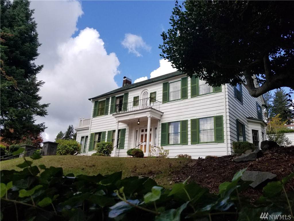 625 Eklund Ave - Photo 1