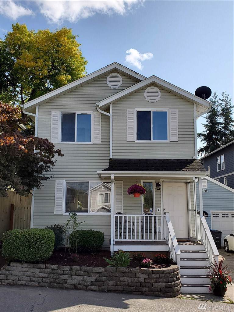 1608 Arvon Ave - Photo 1