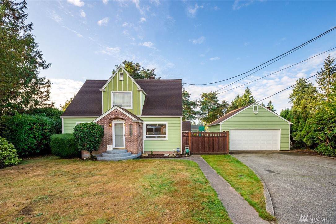410 96th St - Photo 1