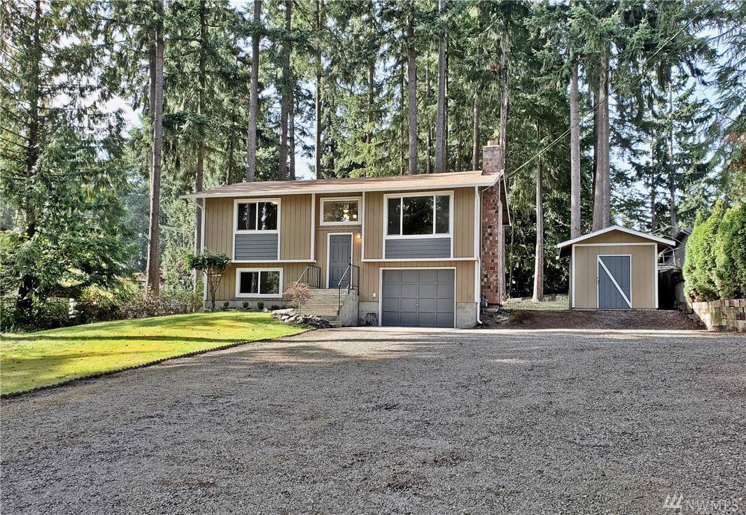 6537 192nd Ave - Photo 1