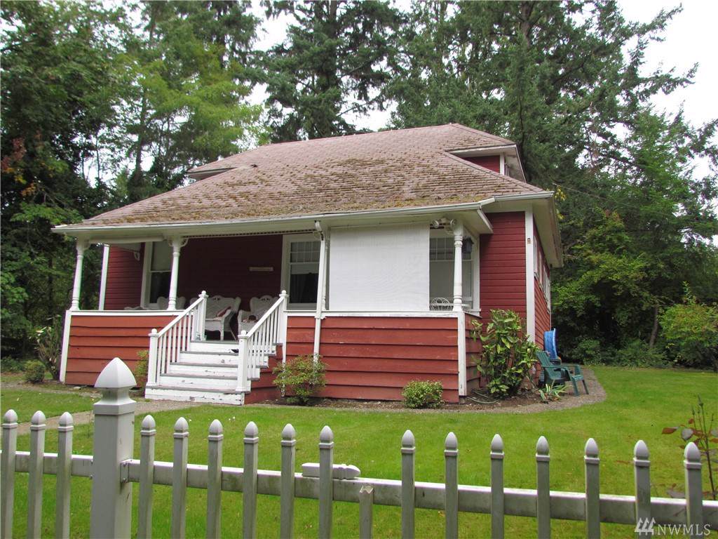 12823 62nd Ave - Photo 1