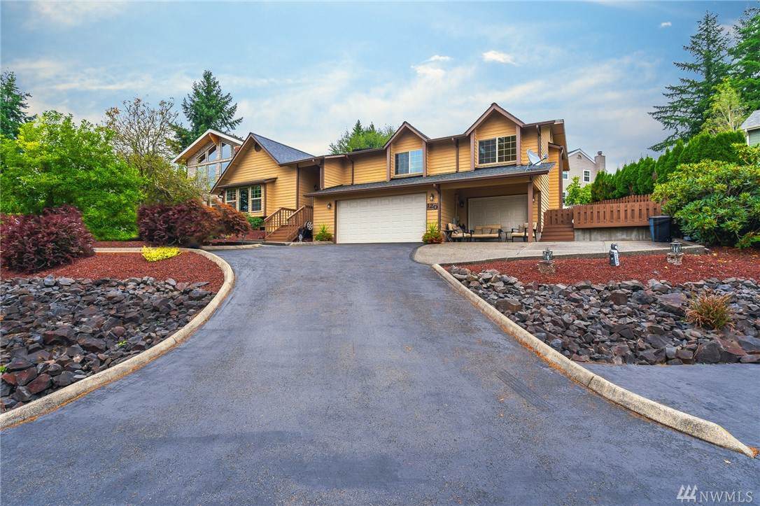 120 Westside Dr - Photo 1