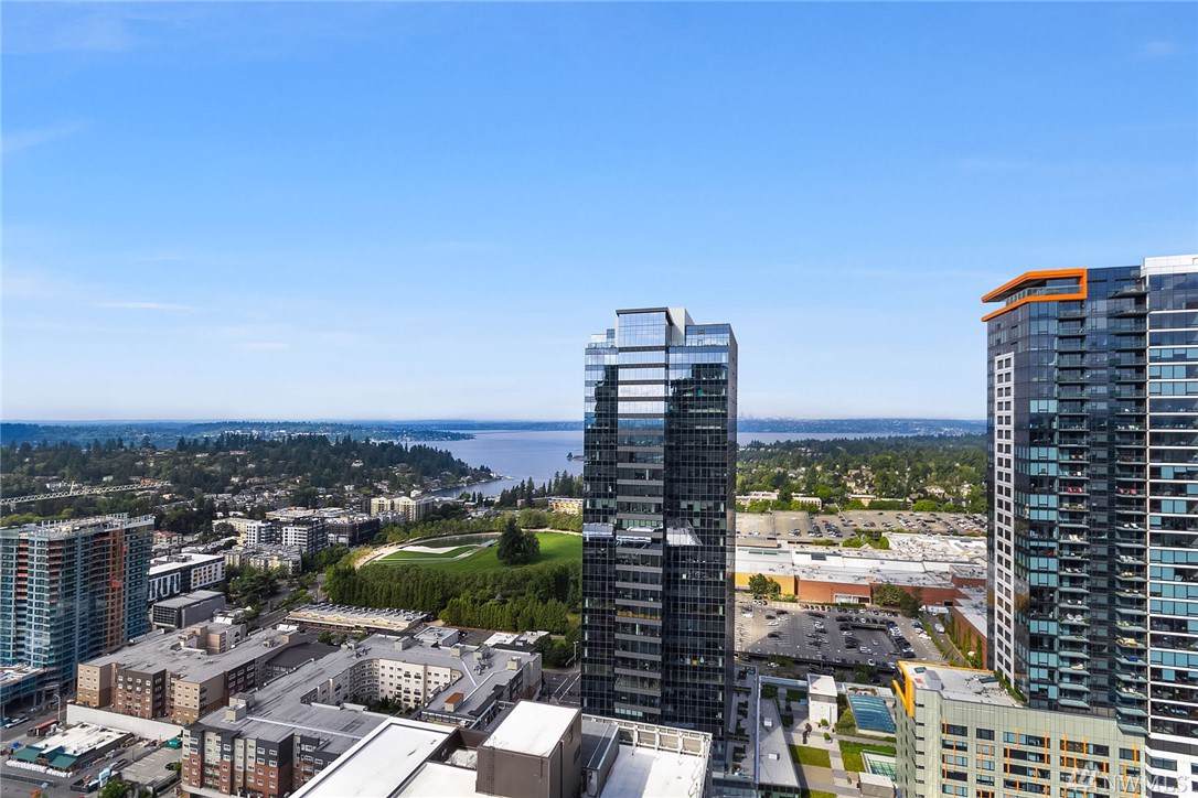 500 106th Ave - Photo 1