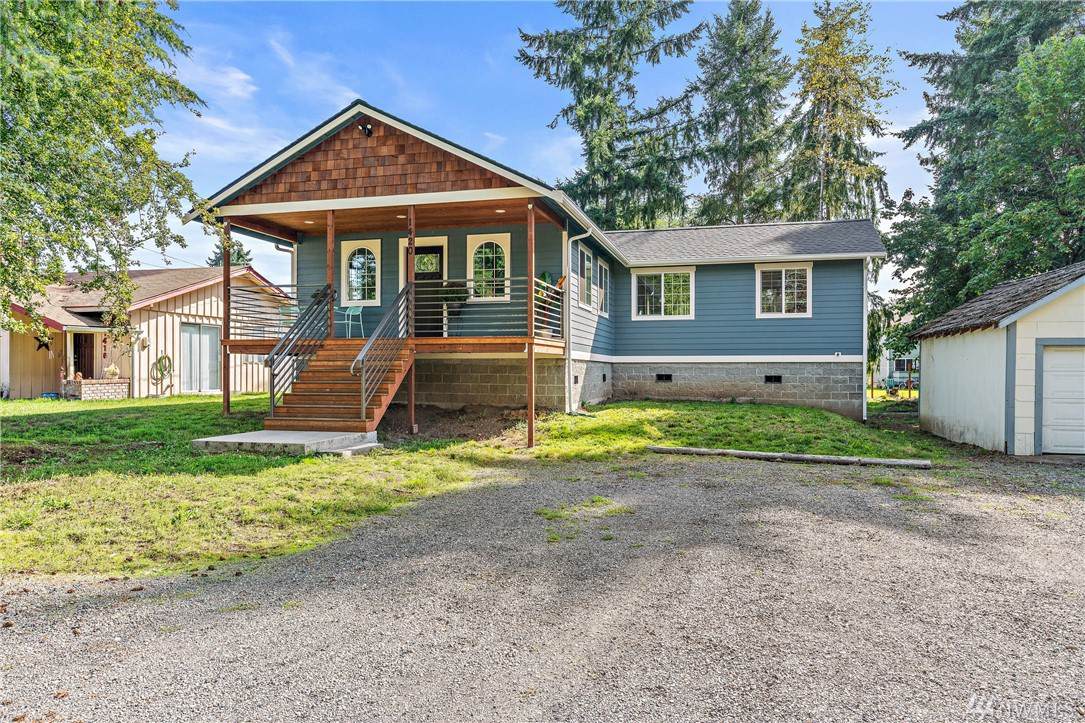 1420 Main St - Photo 1