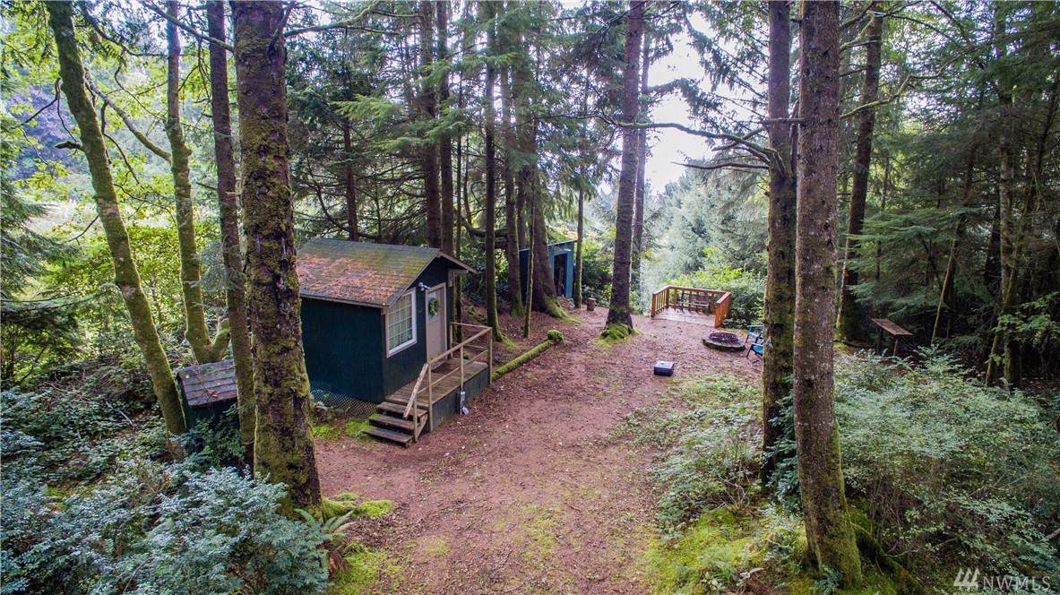 44 Ocean View Dr - Photo 1