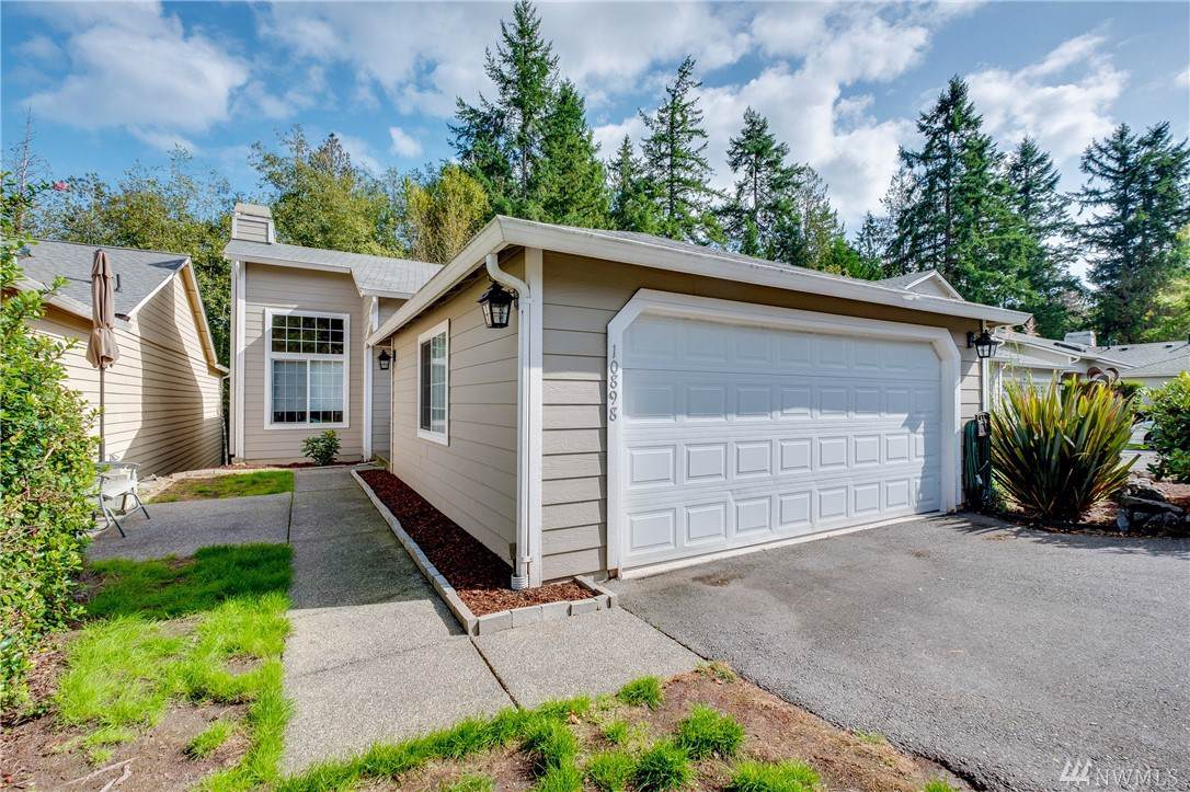 10898 Tulip Place - Photo 1