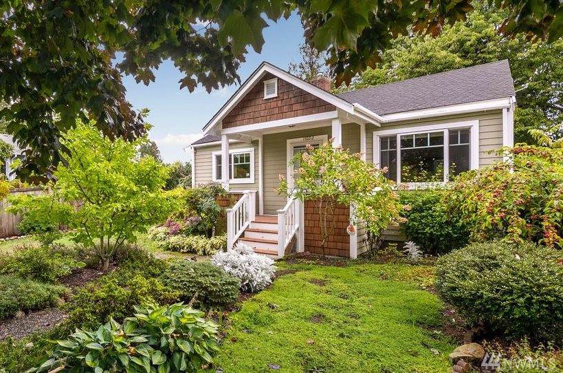 11052 19th Ave - Photo 1