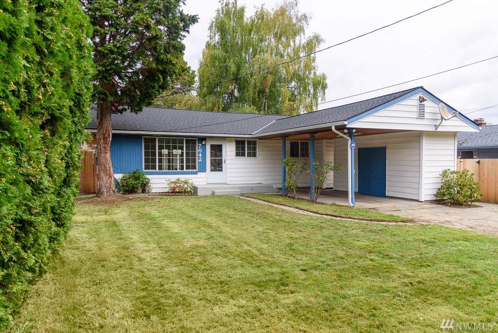 7642 114th St - Photo 1